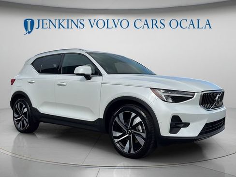 Certified 2023 Volvo XC40 B4 Ultimate w/ Protection Package Premier FWD image 1