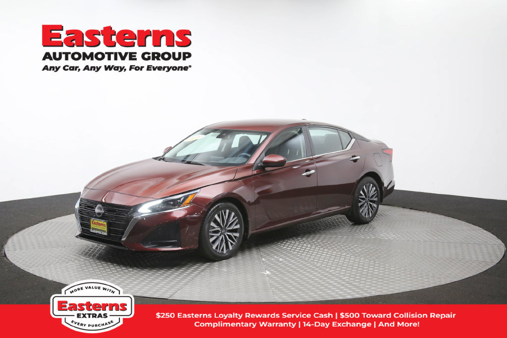 Used 2023 Nissan Altima 2.5 SV FWD image 56