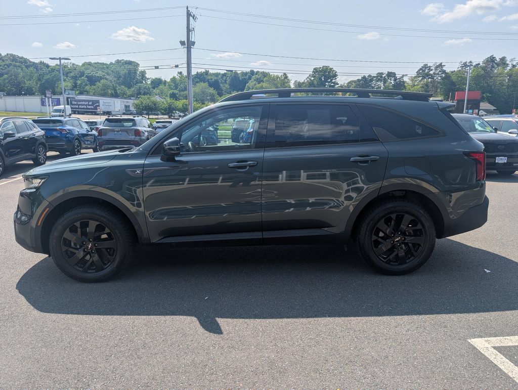 Used 2023 Kia Sorento S w/ Panoramic Sunroof Package AWD/4WD image 8