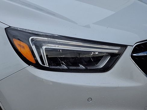 Used 2019 Buick Encore Essence w/ Experience Buick Package image 9