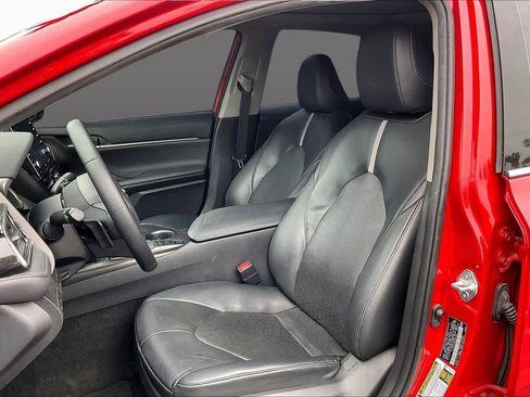 Certified 2022 Toyota Camry XSE image 7