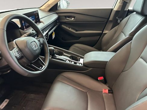 New 2026 Honda Accord EX-L image 9