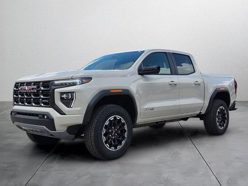 New 2026 GMC Canyon AT4 AWD/4WD image 2