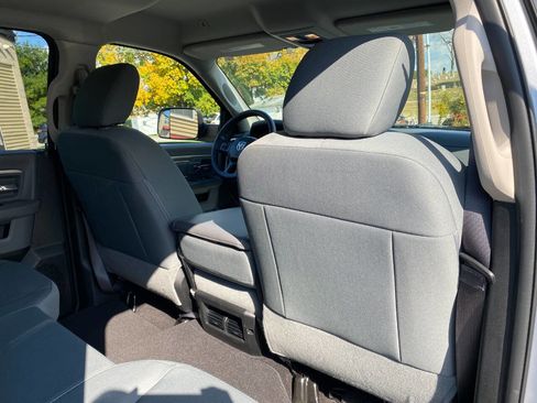 Used 2017 RAM 1500 Classic SLT w/ Trailer & Traction Group image 26