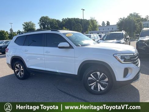 Used 2024 Volkswagen Atlas SE AWD/4WD image 1