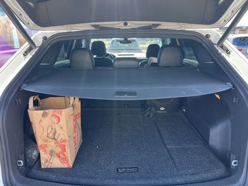 Used 2020 Volkswagen Atlas Cross Sport SEL image 9