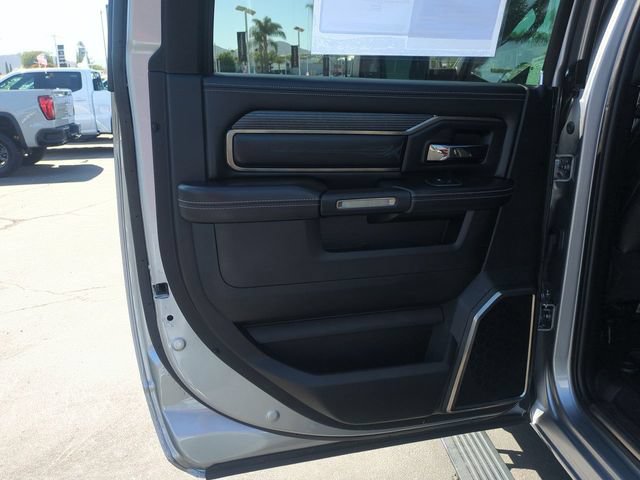 Used 2022 RAM 2500 Limited w/ Night Edition AWD/4WD image 23