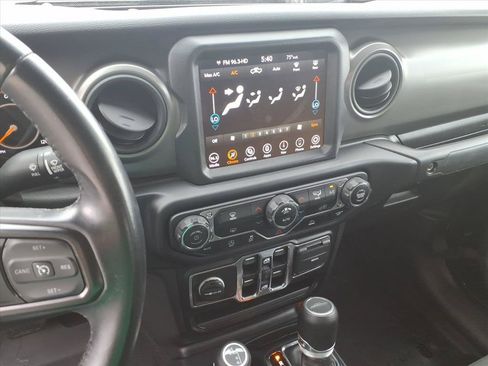 Used 2022 Jeep Gladiator Sport AWD/4WD image 27