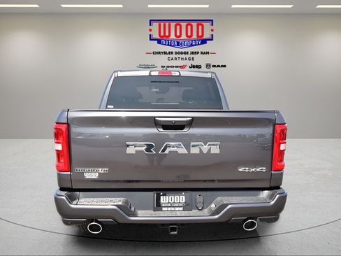 New 2026 RAM 1500 Big Horn AWD/4WD image 4