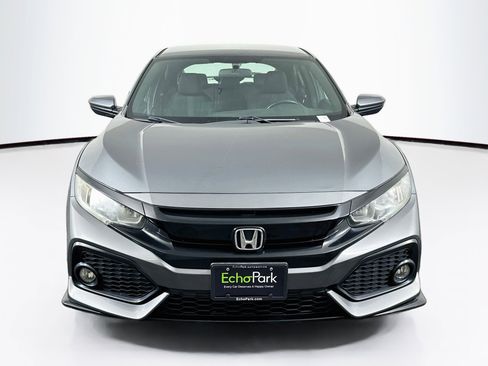 Used 2017 Honda Civic Sport image 2