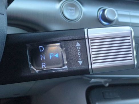 New 2026 Hyundai Kona SEL Premium AWD/4WD image 17