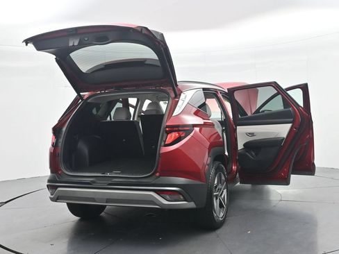 Used 2025 Hyundai Tucson SEL FWD image 49