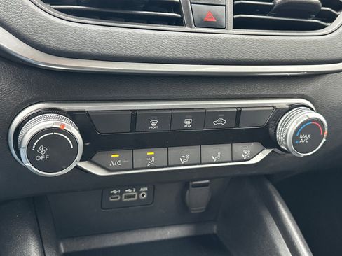 Certified 2022 Nissan Altima 2.5 SV image 19