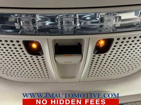 Used 2019 Mercedes-Benz GLC 300 GLC 300 image 35