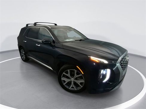 Used 2021 Hyundai Palisade Limited image 1