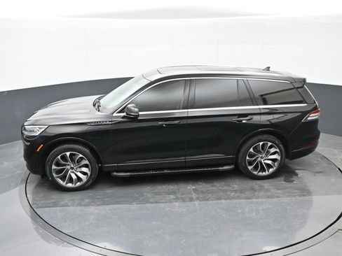 Used 2021 Lincoln Aviator Grand Touring w/ Elements Package Plus image 39