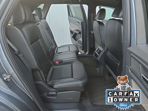 Used 2021 Volkswagen Atlas Cross Sport SEL image 19