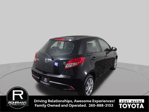 Used 2014 MAZDA MAZDA2 Sport FWD image 6