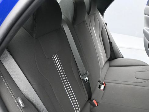 Certified 2025 Hyundai Elantra Sport image 23