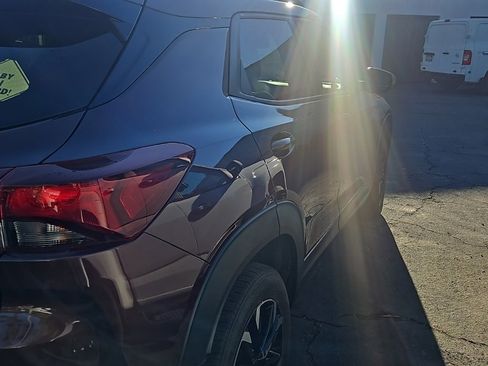 Used 2022 Chevrolet TrailBlazer LT w/ Convenience Package image 5