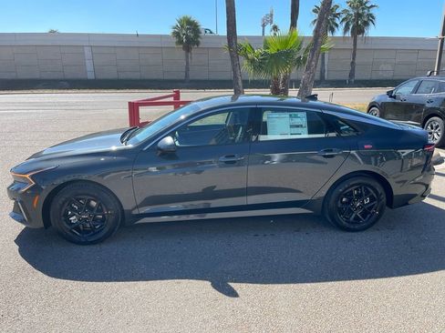 New 2026 Kia K5 LXS FWD image 4