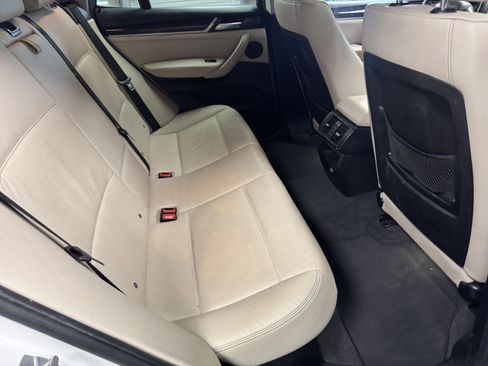 Used 2017 BMW X3 xDrive28i image 12