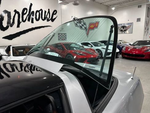Used 1996 Chevrolet Corvette Coupe RWD image 32