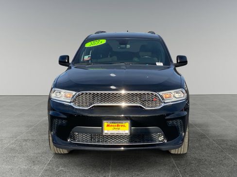 Used 2023 Dodge Durango SXT image 8