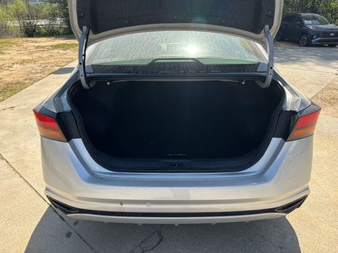 Used 2019 Nissan Altima 2.5 S image 18