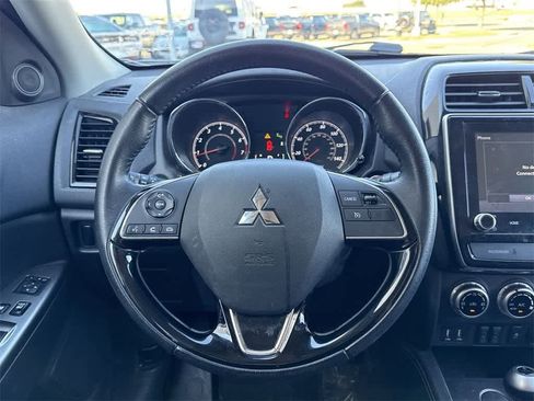 Used 2021 Mitsubishi Outlander Sport SE image 18