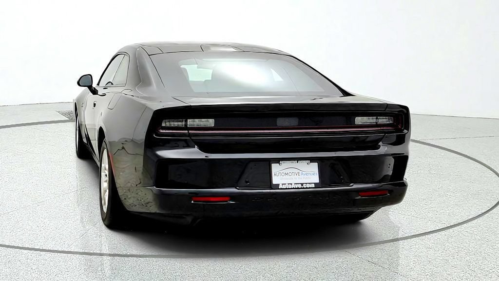 Used 2025 Dodge Charger Daytona R/T w/ Quick Order Package 25M R/T AWD/4WD image 6