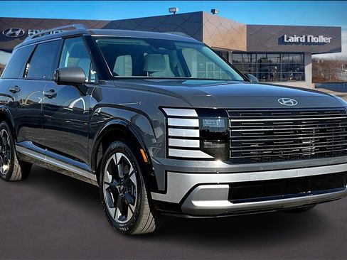 New 2026 Hyundai Palisade Limited image 2