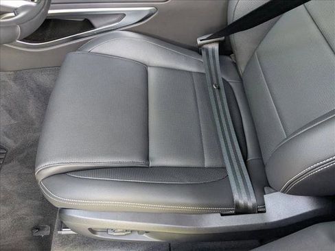 New 2026 Jaguar F-PACE R-Dynamic S image 4