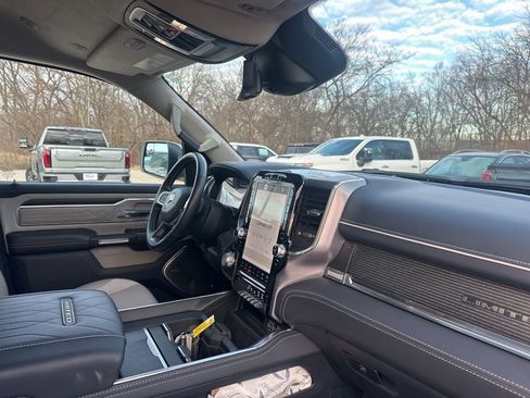 Used 2023 RAM 1500 Limited image 15