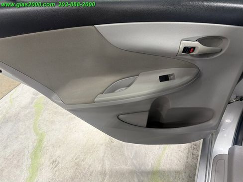 Used 2013 Toyota Corolla L FWD image 22