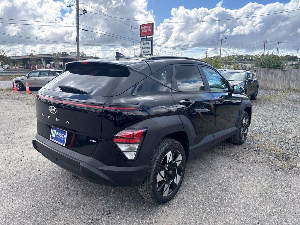Used 2024 Hyundai Kona SEL w/ Convenience Package AWD/4WD image 6