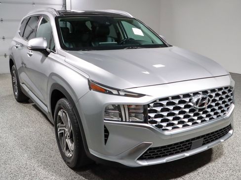 Used 2021 Hyundai Santa Fe SEL w/ Convenience + Premium Package image 5