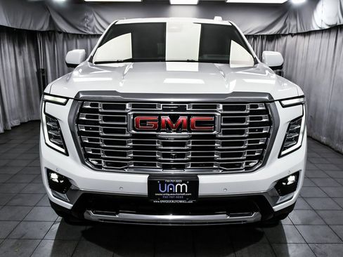 Used 2025 GMC Yukon Denali image 2