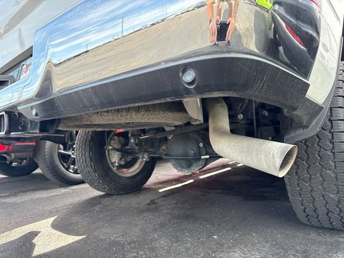 Used 2025 RAM 2500 Big Horn AWD/4WD image 24