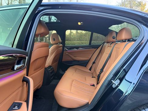 Used 2019 BMW 530i xDrive 530i xDrive w/ Convenience Package image 21