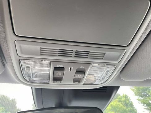 Used 2018 Honda CR-V EX image 23