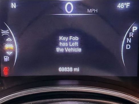 Used 2018 Jeep Grand Cherokee Laredo image 12