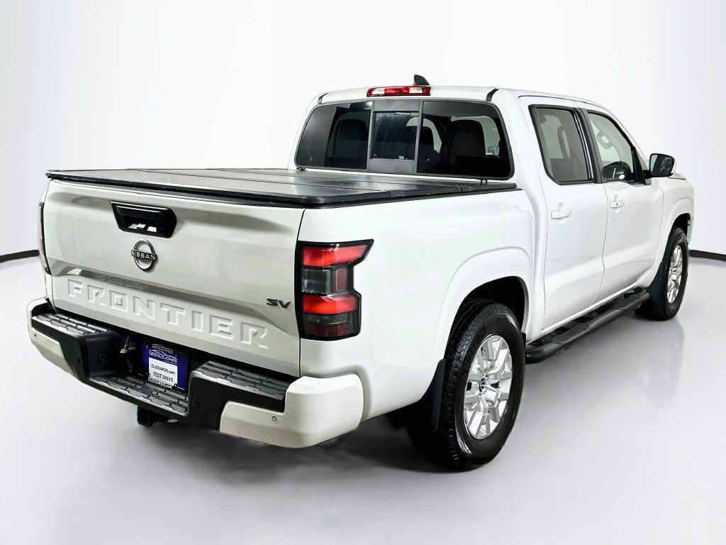 Used 2022 Nissan Frontier SV RWD image 7