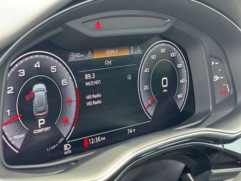 Used 2020 Audi Q8 Prestige image 16