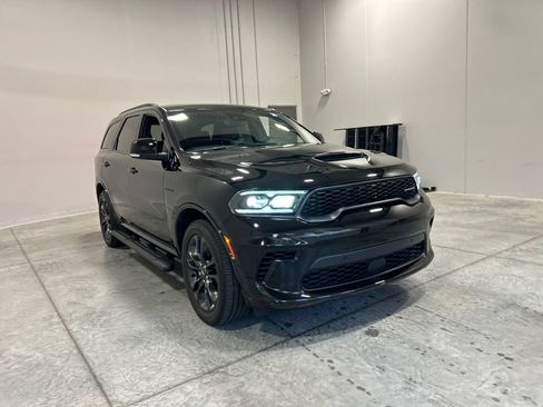 Used 2024 Dodge Durango R/T AWD/4WD image 4