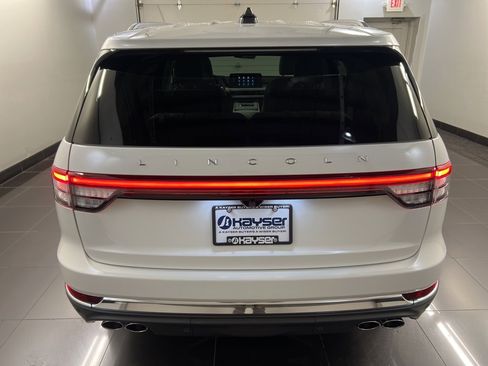 New 2026 Lincoln Aviator Reserve image 5