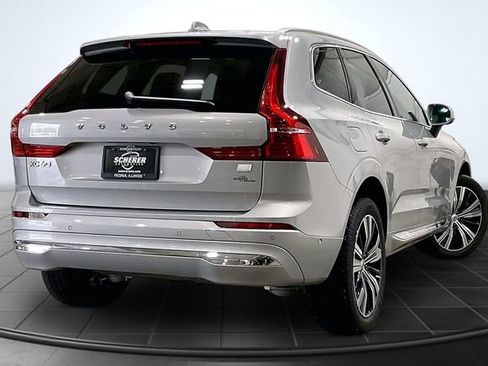 Used 2023 Volvo XC60 T8 Ultimate image 3