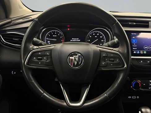 Used 2021 Buick Encore GX Preferred w/ Sport Touring Package FWD image 15