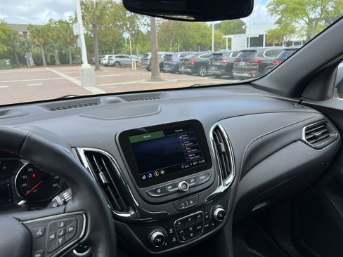 Used 2023 Chevrolet Equinox RS w/ RS Leather Package image 28