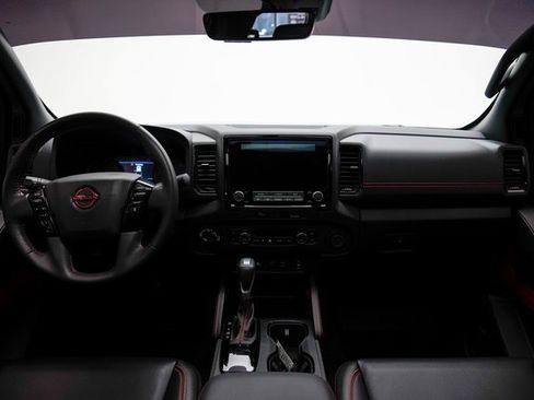 Used 2024 Nissan Frontier PRO-4X w/ Pro Premium Package image 18